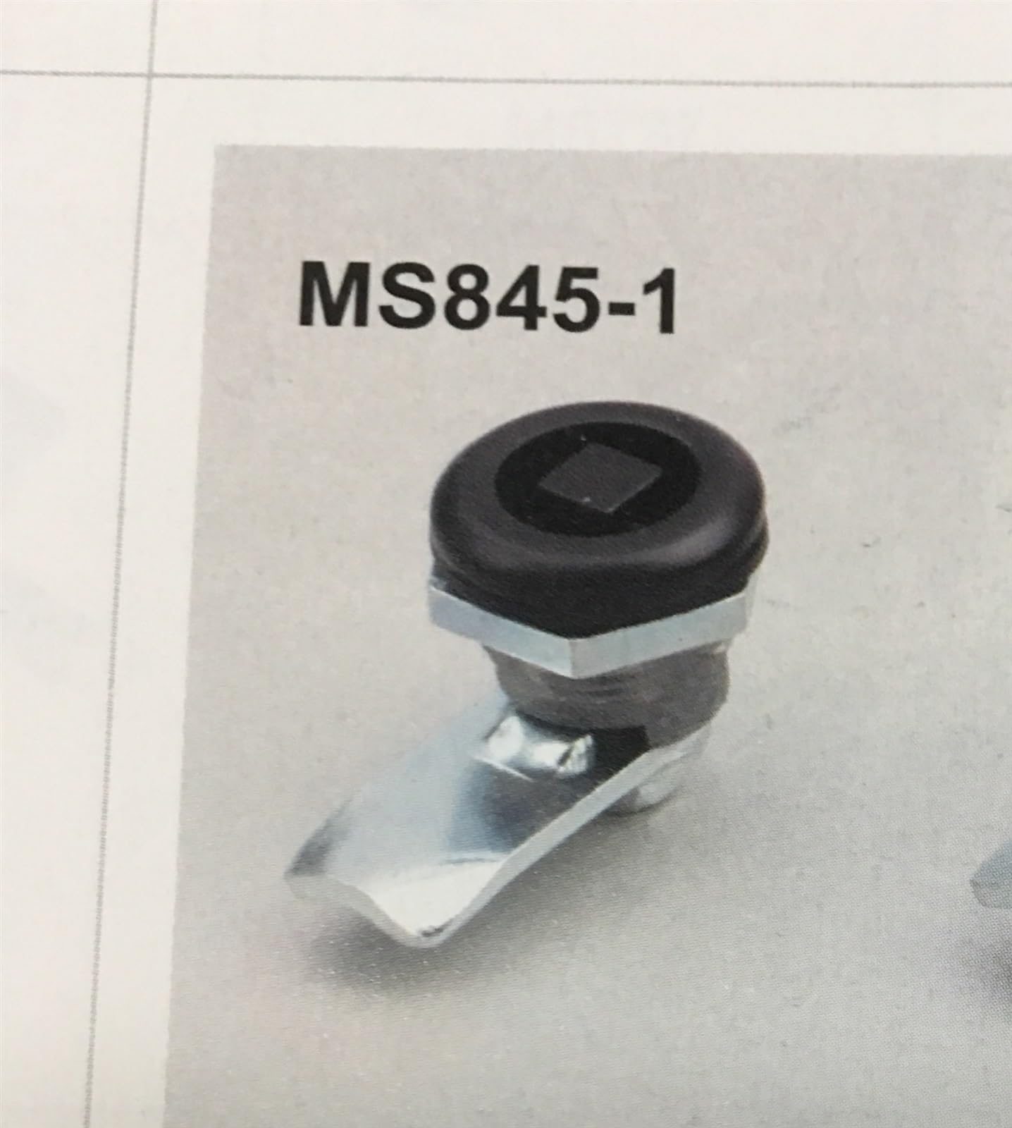 Blokada krzywki w szafie MS845 Zamek krzywkowy trójkątny z trzpieniami zabezpieczającymi do szafek 1 szt.(Square-black)