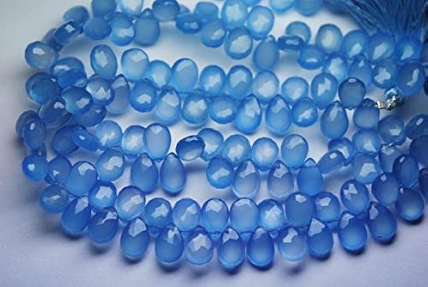 Chalcedon bleu ciel perle briolette facettée en poire LKBEADS 7x10mm fil de pierre