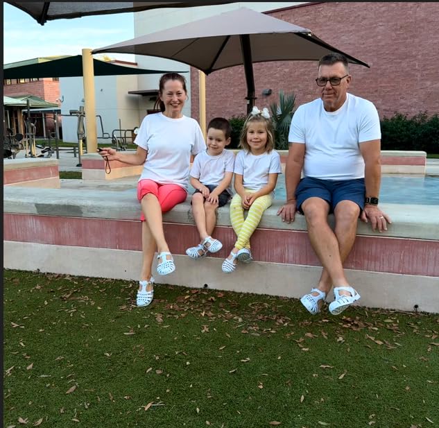 Unisex Adult Plastic Sandals – Lightweight, Waterproof, Adjustable Buckle Strap, Non-Slip Sole – Casual Outdoor and Indoor Footwear wide sandals4