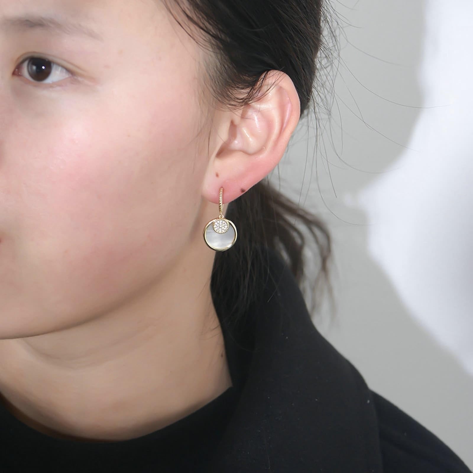 Echt Schmuck Ohrringe Weißgold 18 Karat 750 mit Diamant, Klassiker Rund Ohrhänger 18K Gold Muschel