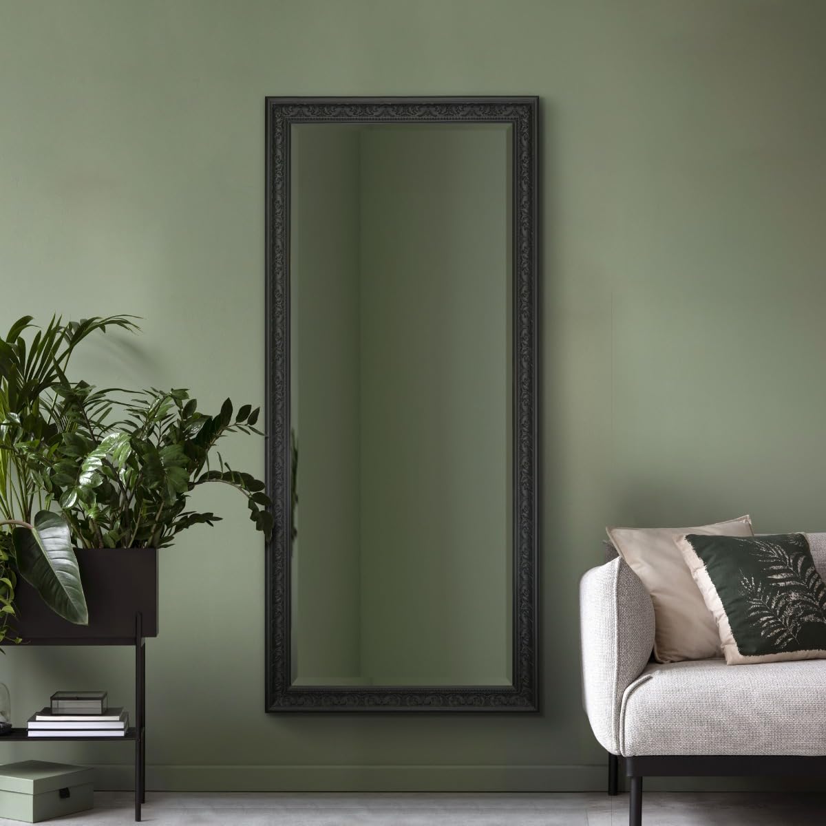 MirrorOutlet Langton Black Shabby Chic Dress Mirror - 160 x 73 cm - Ornate Frame - Wood Backed