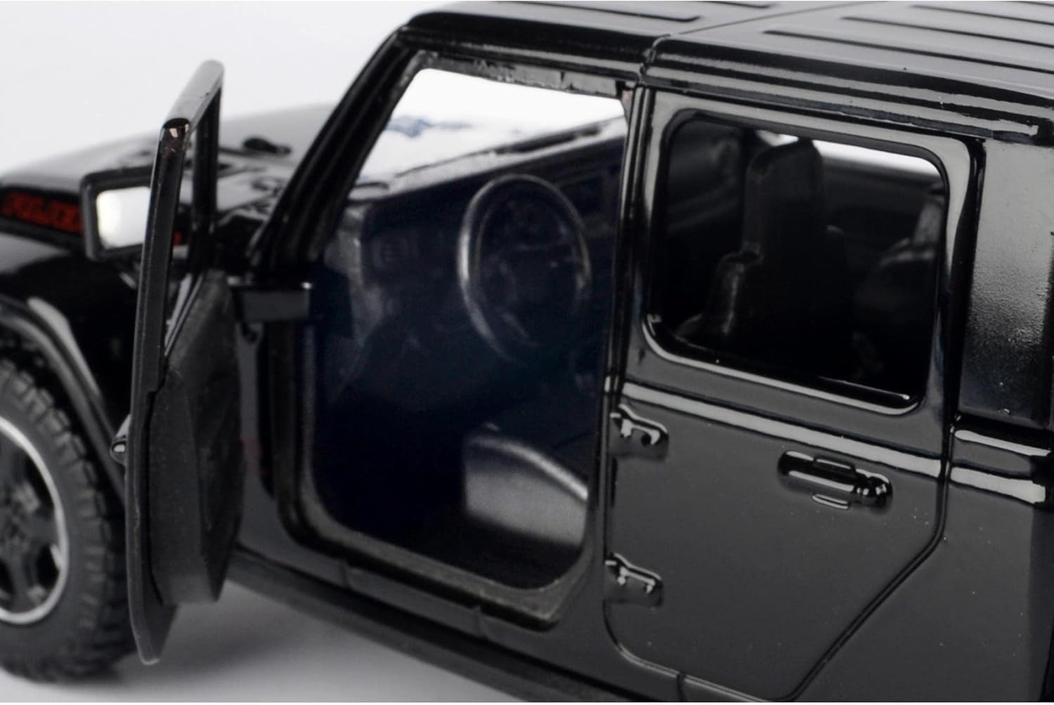 Motormax Toy 2021 Gladiator Rubicon (Closed Top) Pickup Truck Black 124-127 Diecast Model Car by Motormax 79368