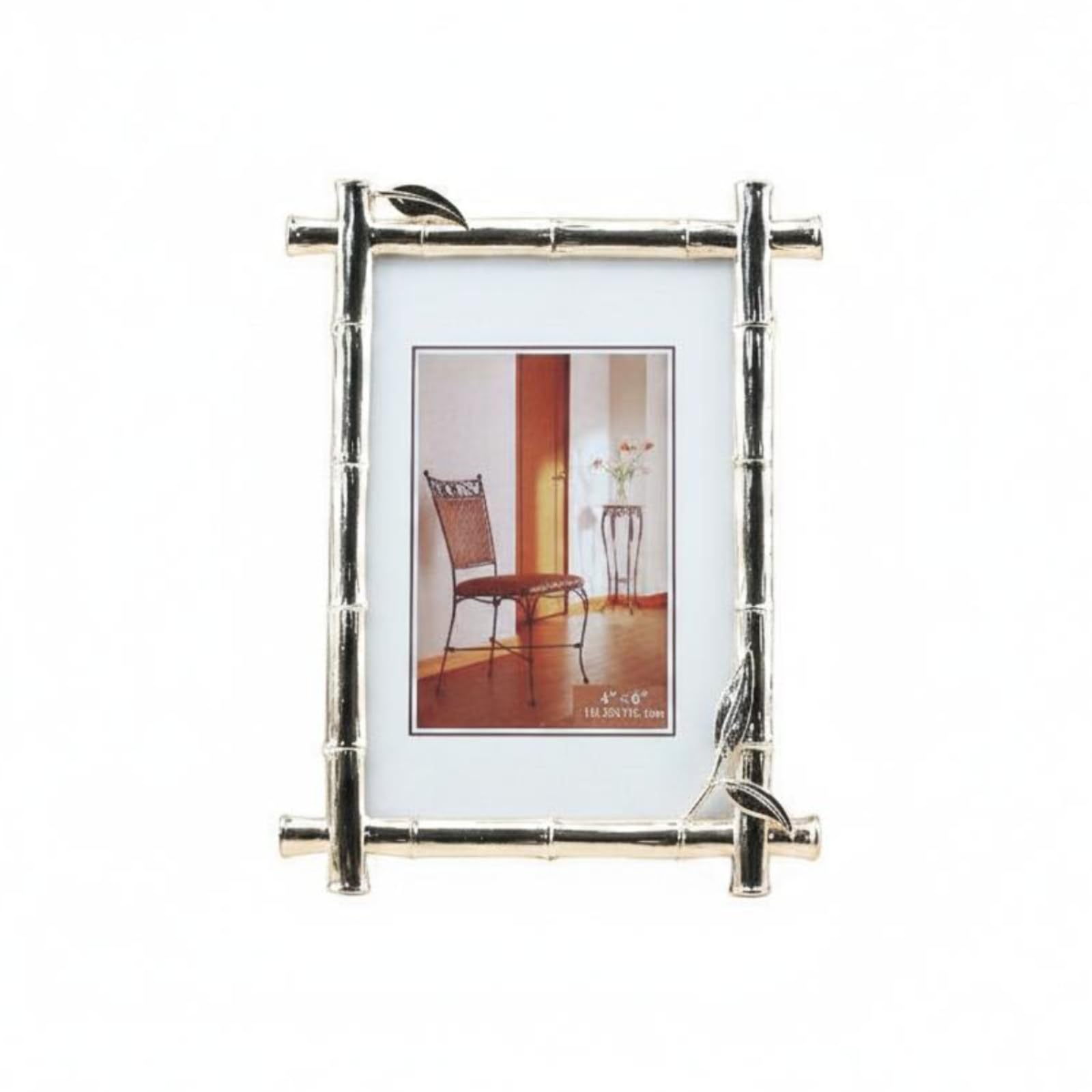 Cadre photo en métal pour poser vos souvenirs sans percer vos murs