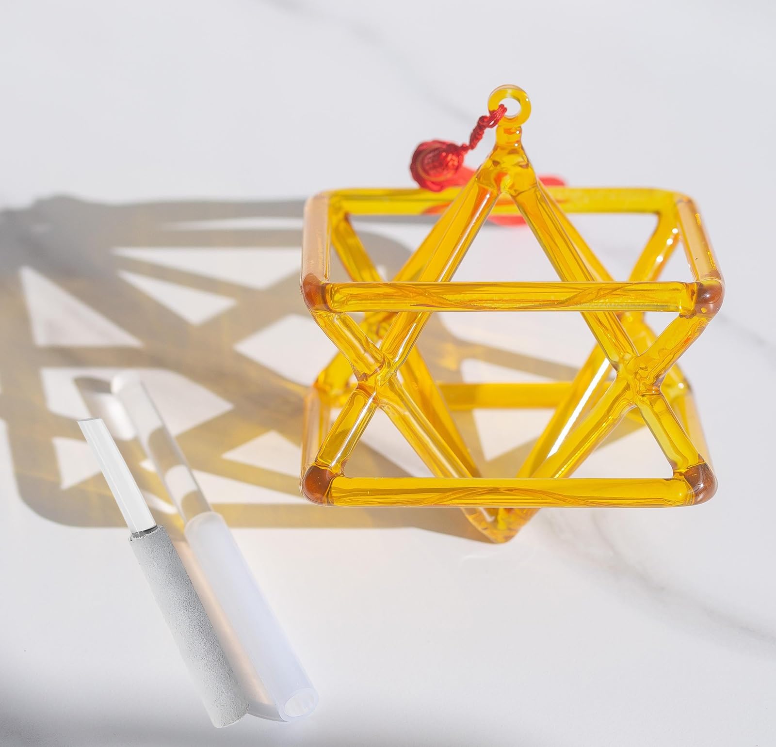 SBCGFY Yellow Quartz Crystal Singing Pyramid Mokaba Merkaba For Sound Therapy Meditation Yoga Percussion Pyramid Healing Musical Instrument,5 inch