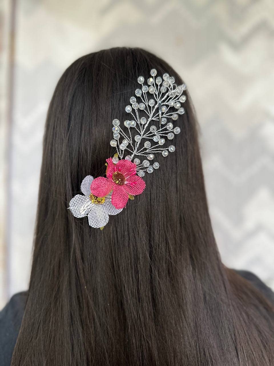 VIDORA Artificial Metal Flower With Leaves, Stones and Peals Bridal Hair Claw/ Hair pin/ Hair Accessories (PINK)