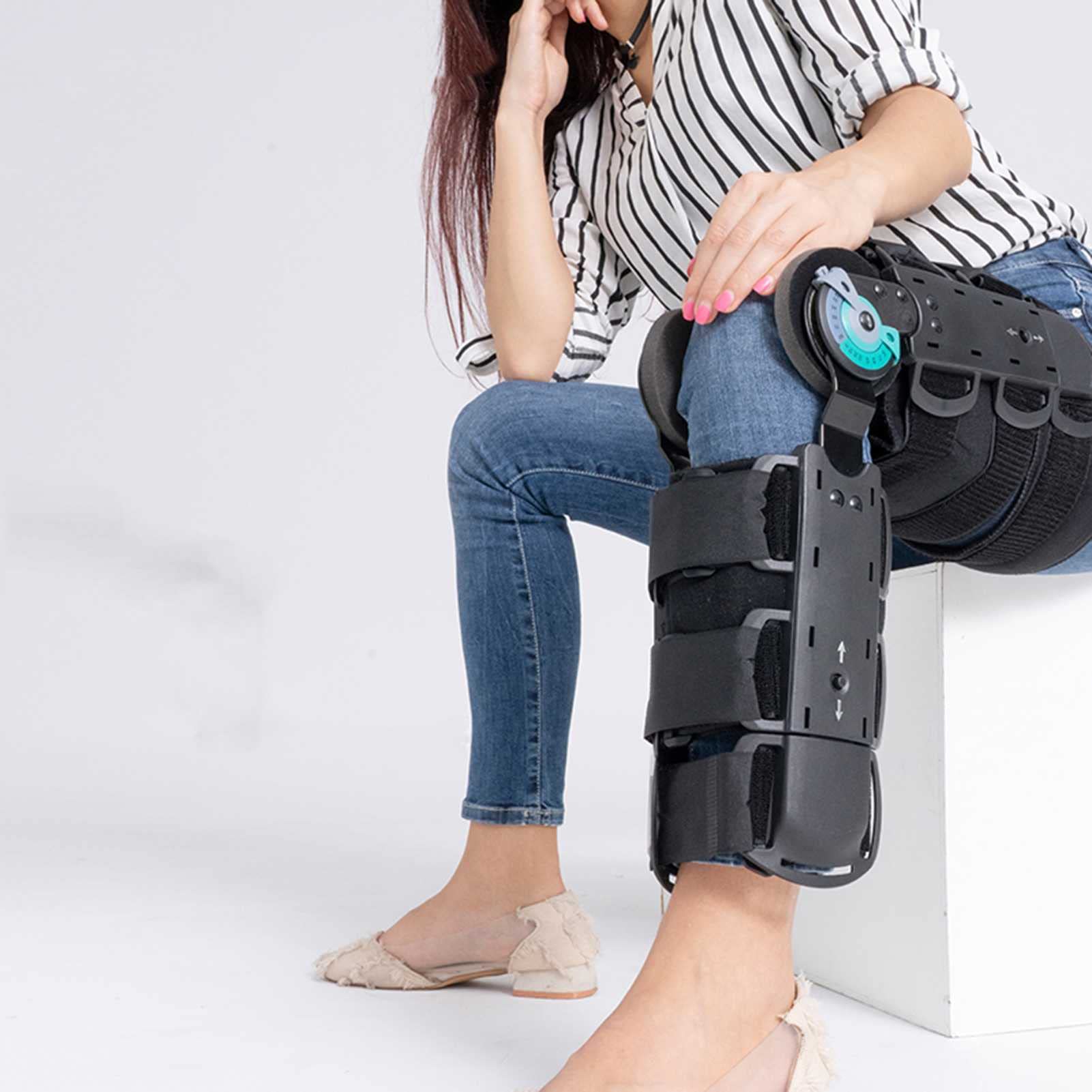 Tutore per ginocchio Immobilizzatore del ginocchio Ginocchiera incernierata Rom Stabilizzatore della gamba di recupero post operatorio per Acl, Mcl e Pcl Angolo di lesione La lunghezza della circonfe