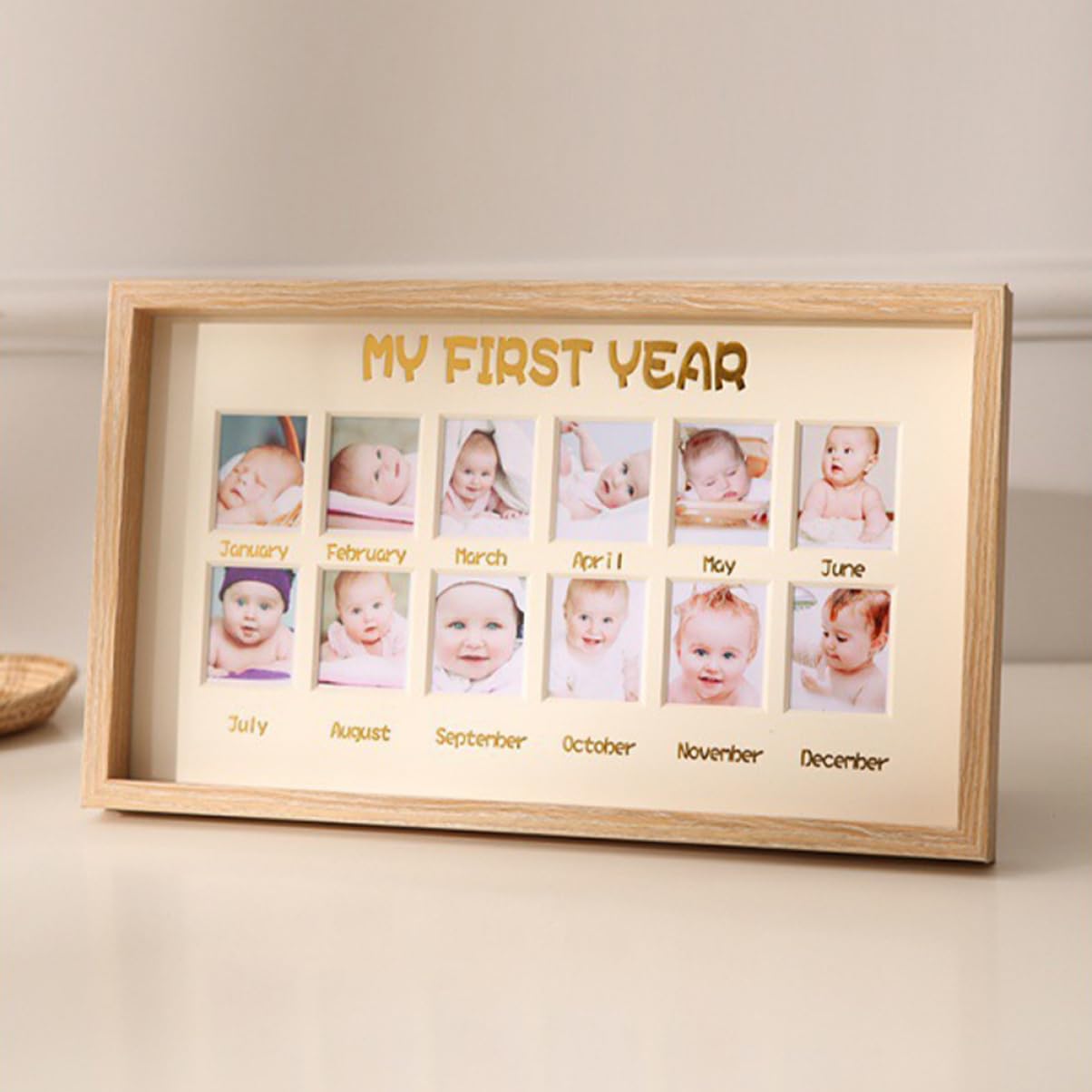 Toyvian Cornice Portafoto del Primo Anno per Bebé 12 Spazi, Materiale a Foglio, per Decorare Camera da Letto o Soggiorno Ricordo Crescita