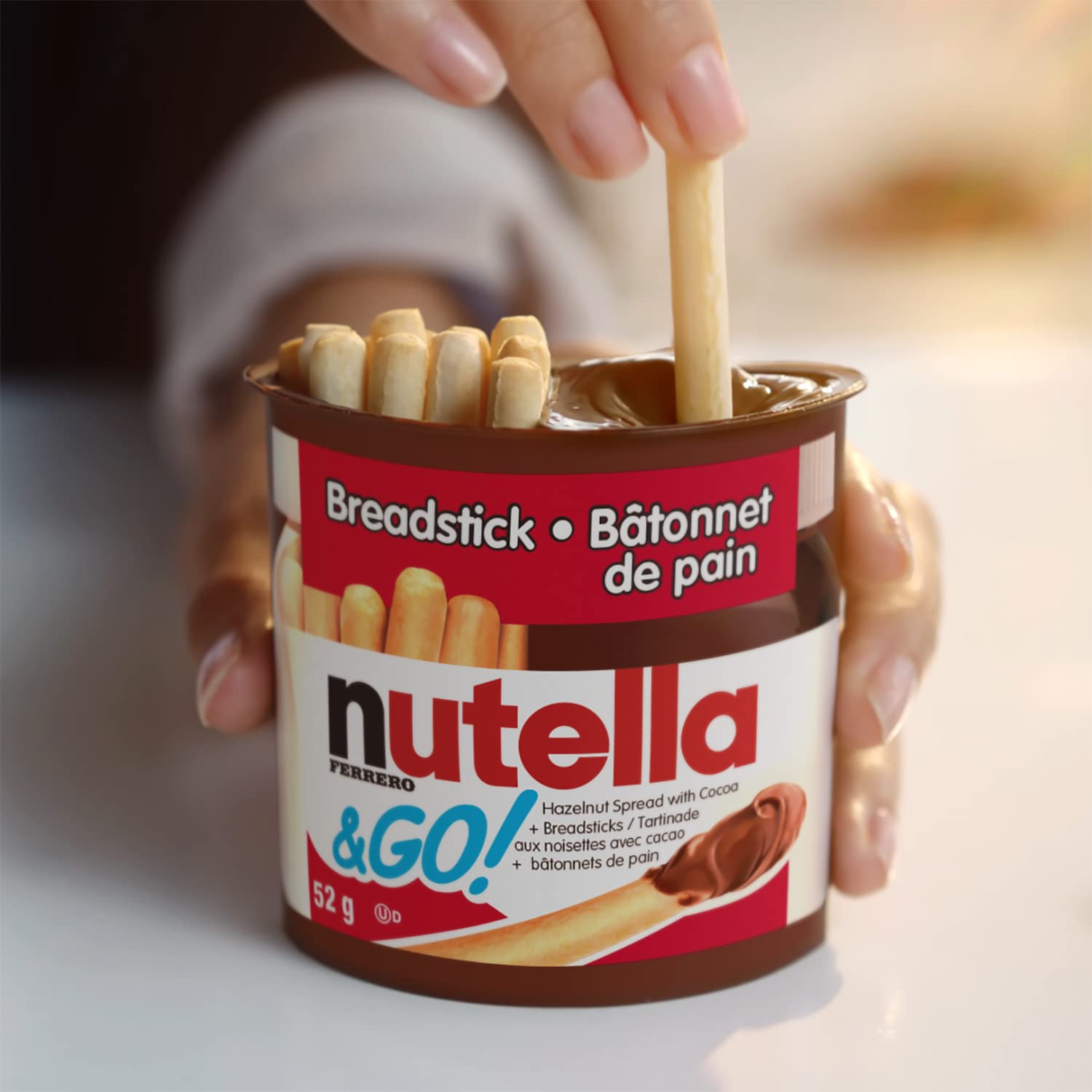 Nutella and Go Snackpacks, Schokoladen-Haselnussaufstrich mit Brotstäbchen, perfekte Bulk-Snacks für Kinder, 52 g, 12 Stück