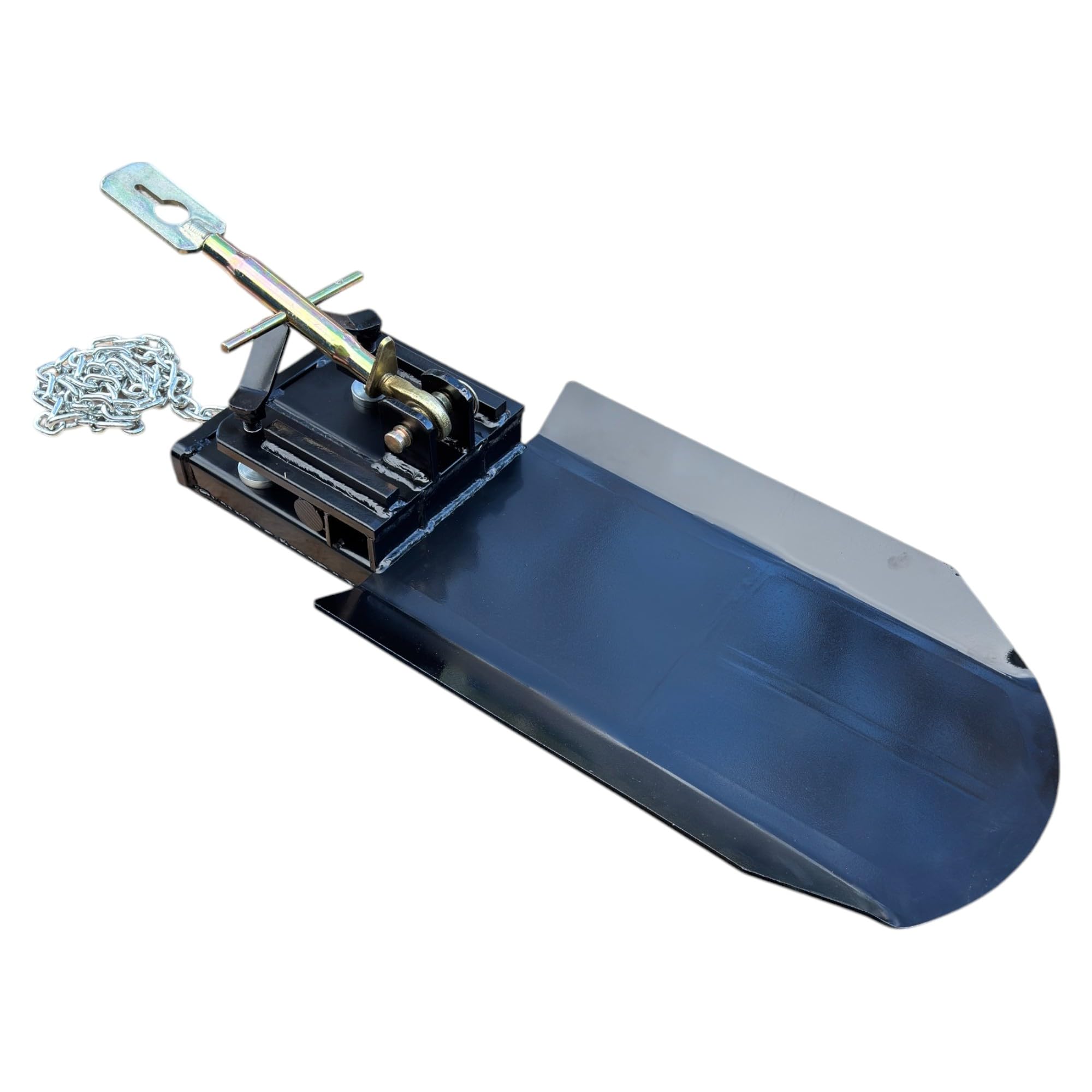 Heavy-Duty Combo Forks and Bucket Spade with Chain and Turnbuckle, Black Metal Construction