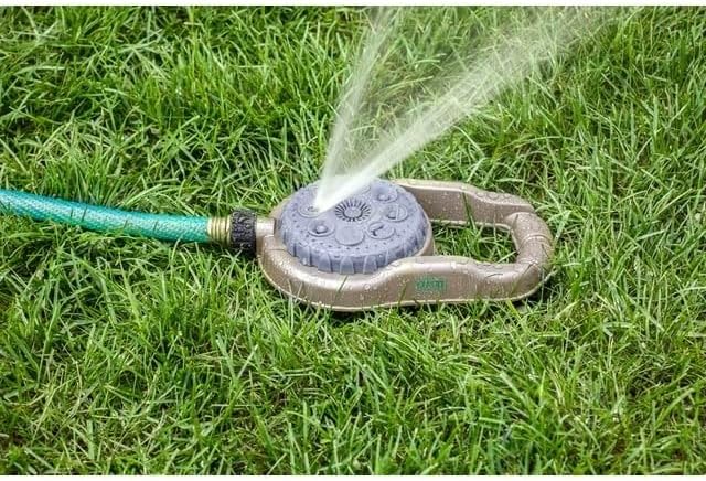 Expert Gardener 8-Pattern, Adjustable Area Sprinkler with Weighted Metal Base