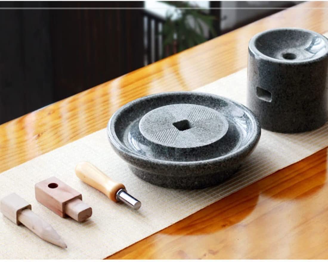 HXSCOO Curry and Laurel Leaf Powder Grinder, Manual Spice Leaf Stone Mill Grinder, Natural Tea Leaf Grinding