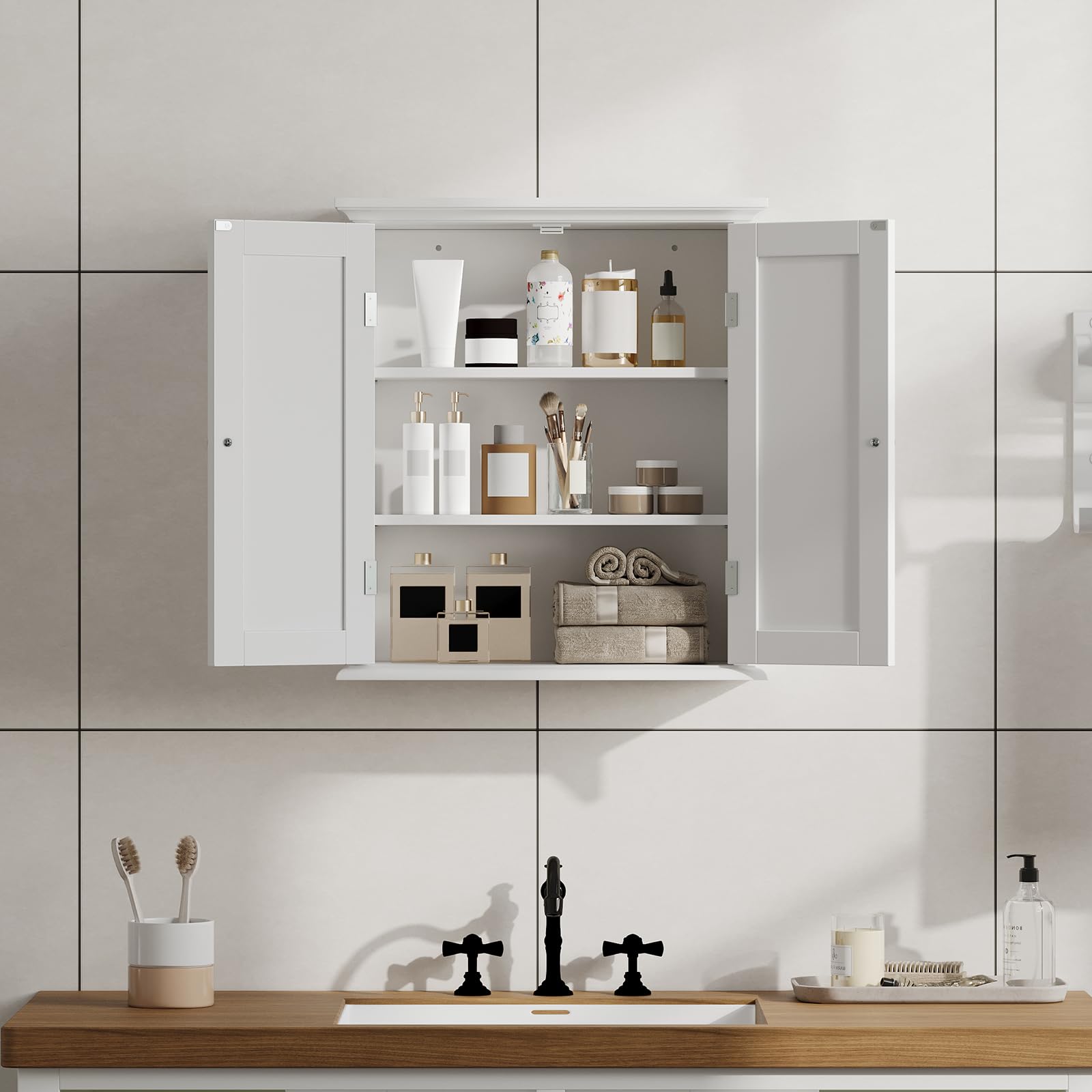 Badezimmer Schrank, Bad Schrank mit 2 verstellbaren Fachböden und Doppeltüren, modern Elegante Optik,Aufbewahrung über der Toilette für Familien, Weiß