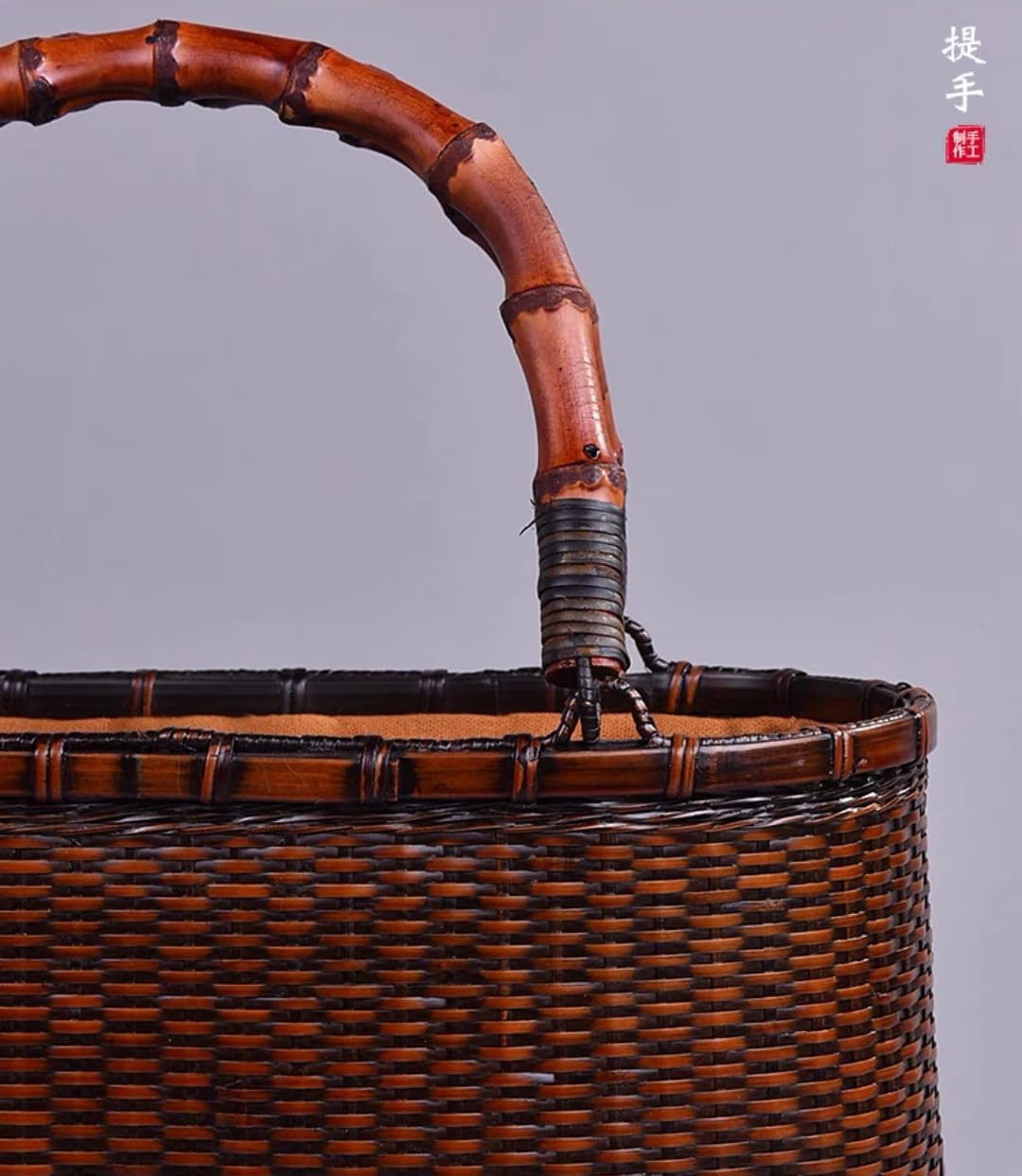 アフリカ ブルキナ 手編み カゴ 天然素材円筒形 バスケット 新品未使用 アフリカ ブルキナ 手編み カゴ 天然素材円筒形 バスケット 新品未使用