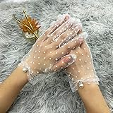 Los guantes multifuncionales se pueden usar para ir de compras, conducir, acampar, pescar, andar en bicicleta, fiestas en la playa y otras actividades al aire libre, también son adecuados para ocasiones sociales como fiestas temáticas, cosplay o actuaciones.