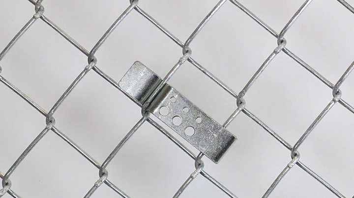 Watch Clips to Attach a Sign to Chain Link Fence on Amazon Live