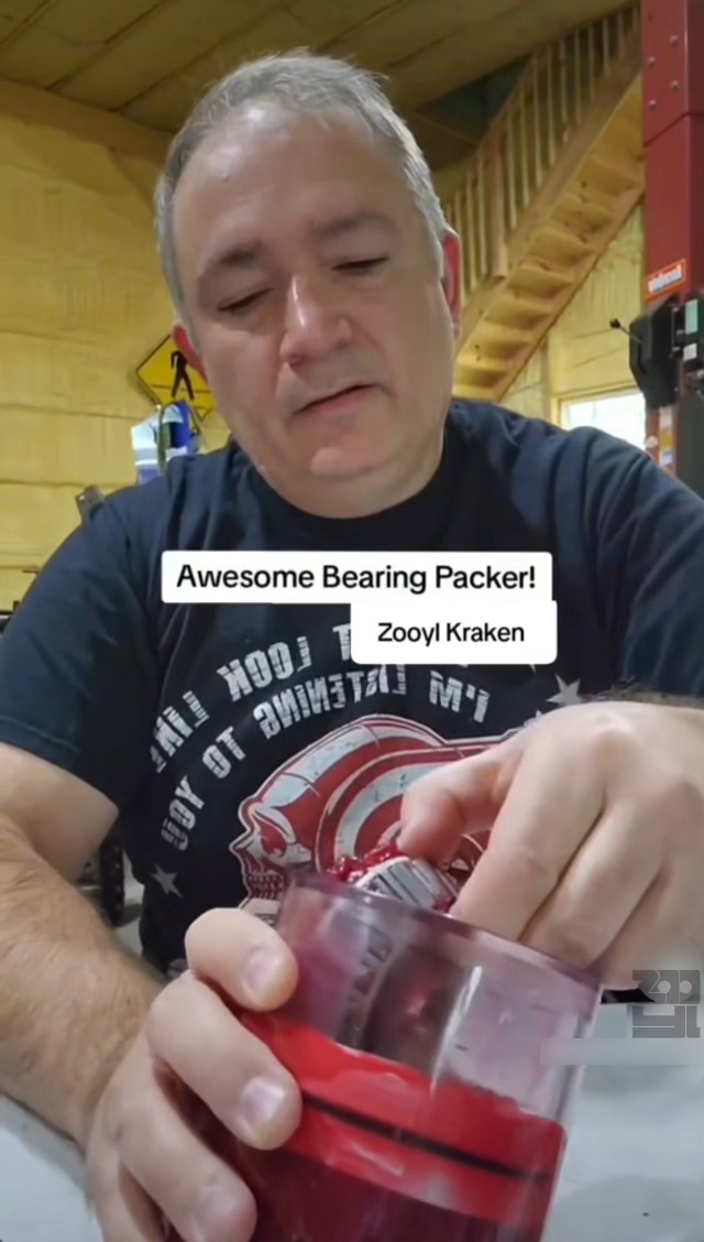 Amazon.com: Rotation Handle Bearing Packer Tool - Inject Grease