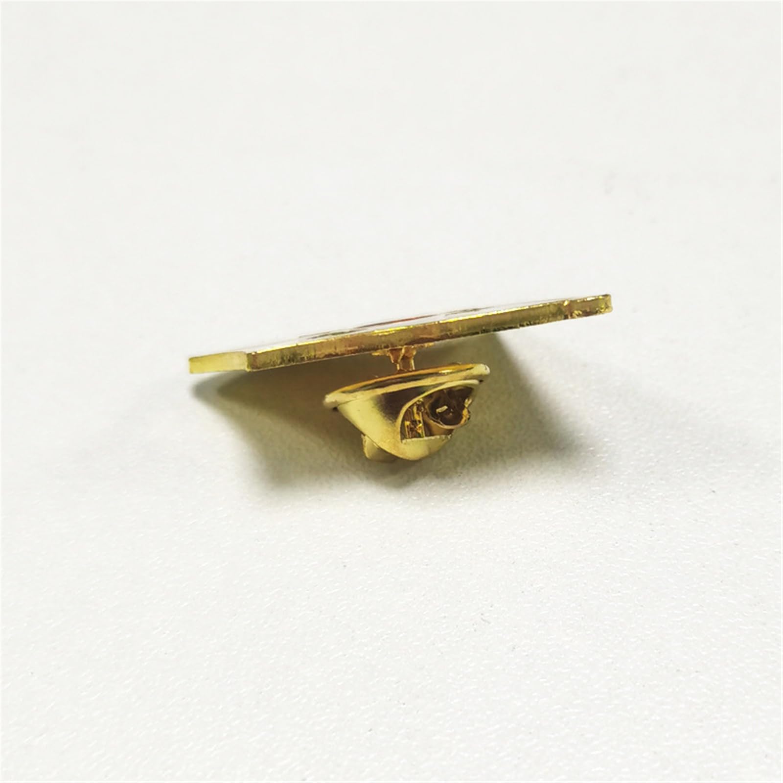 Pin de patrimonio iraní fabricado con tecnología avanzada de estampado y cierre seguro para chaquetas de traje, pines de bandera al por mayor