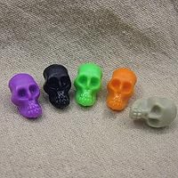 Vista 3 de 50 piezas de mini calaveras de Halloween, mini esqueletos en miniatura, cabezas de calavera de Halloween, calaveras pequeñas, juguetes complicados
