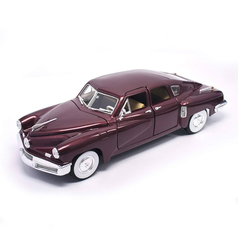 KYOSHO Tucker Torpedo レッド 1948 1/18スケール Road Signature 1948 Tucker Torpedo-1: 18 Scale Die Cast