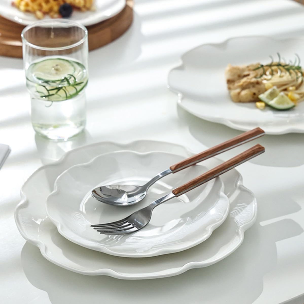 VILLCASE Assiettes en Céramique Blanches 4 Pièces pour Service