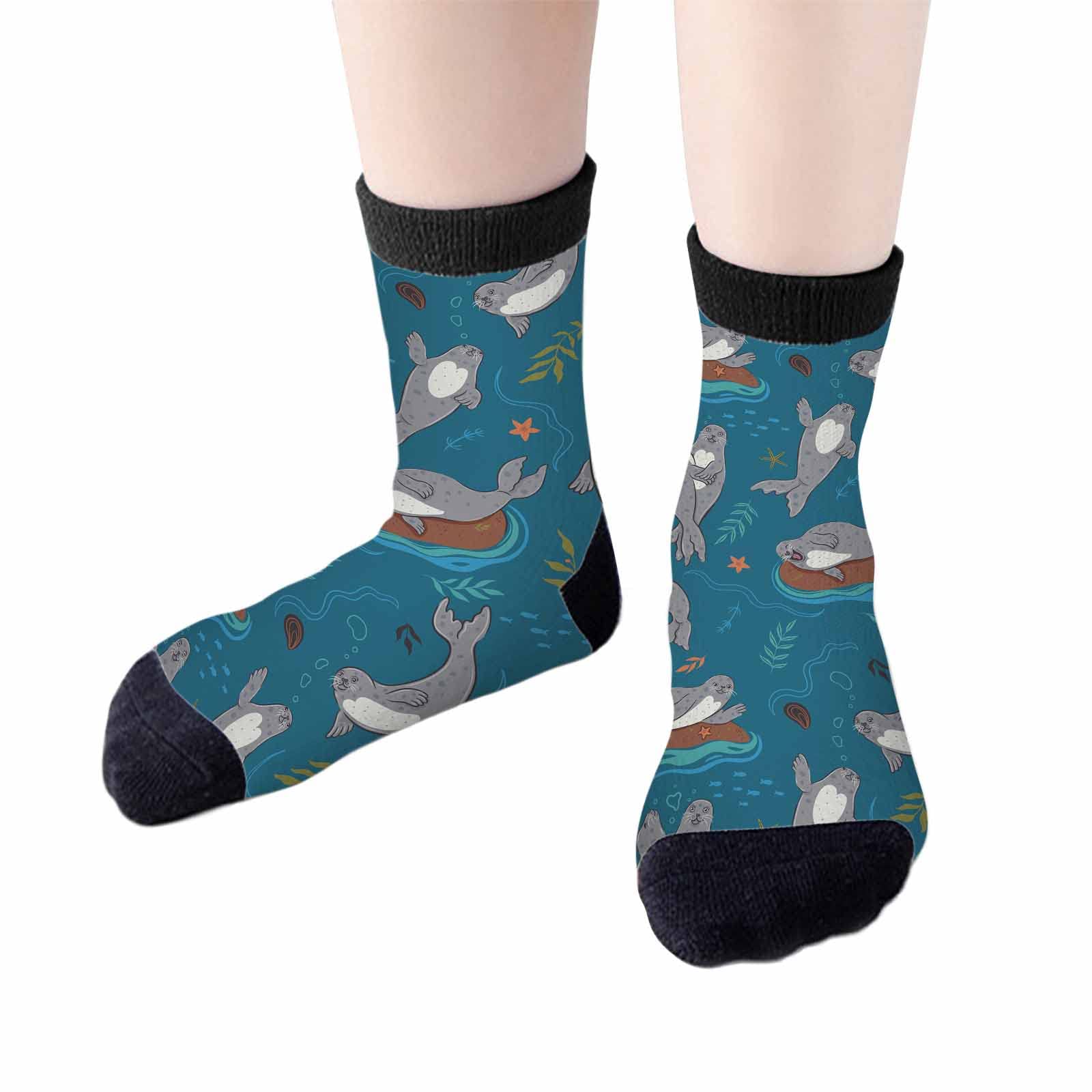 Red Striped Crew Socks for Woman Size 6-8 Christmas Tree Moose Snowflake Dots Lines Girls Socks