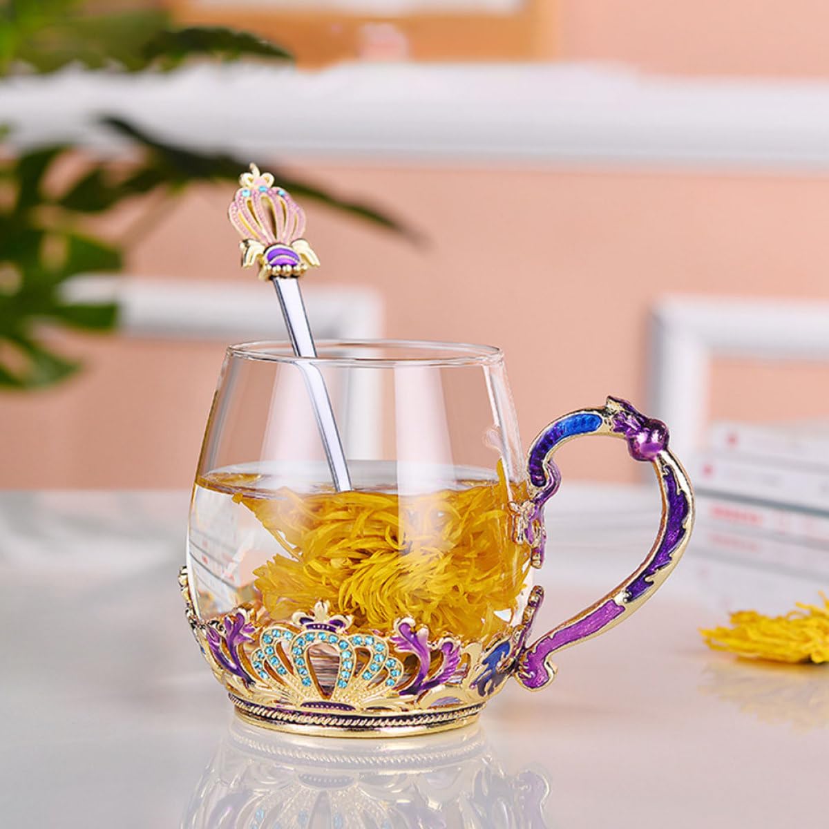 Healeved Taza de Té de Cristal Esmaltado Pequeña con Cuchara, Resistente al Frío y Calor, Ergonómica para Uso Doméstico y Oficina, Juego Sencillo con Diseño Funcional Color Aleatorio