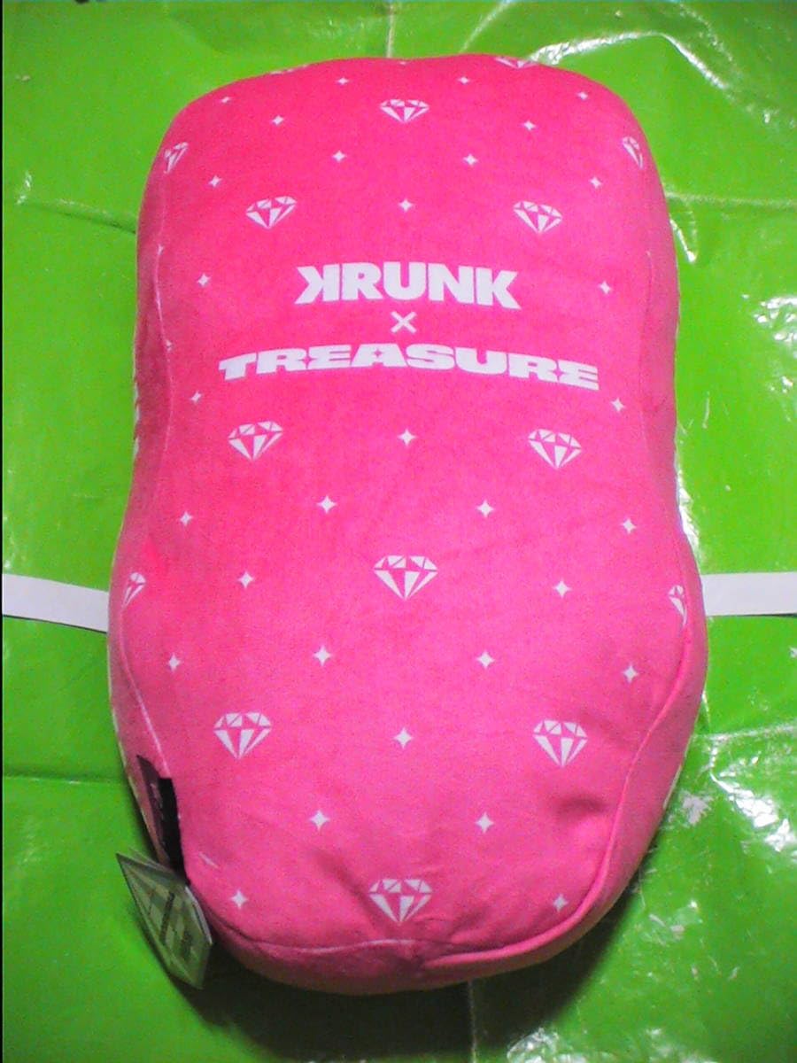 TREASUREヨシ クッション Amazon.co.jp: KRUNK × TREASURE 描き下ろし ダイカット クッション