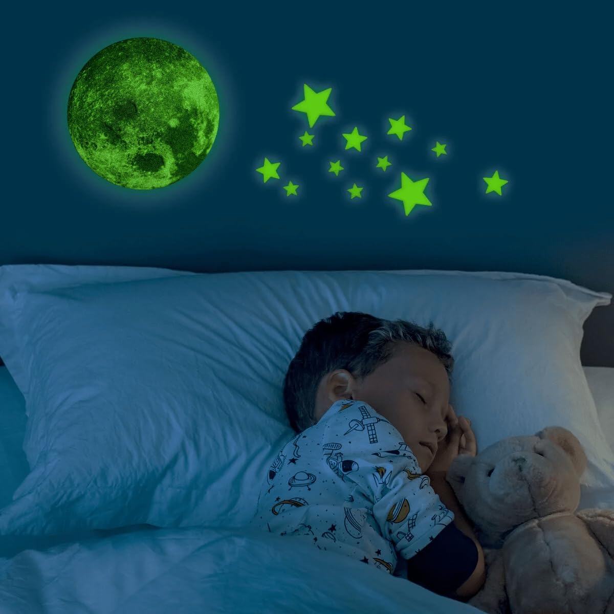 Legami - Super Stars, Stelle Fosforescenti Adesive, L Max 7 cm, in PVC, si Caricano Durante il Giorno con la Luce e la Rilasciano di Notte, 24 Stelle, 3 diverse Misure