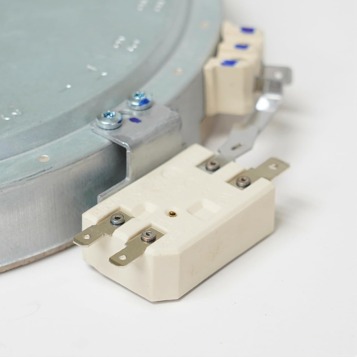 Range Burner Element for GE Models JB640SR6SS JB640SR7SS JB640SR8SS JB670DP1BB JB670DP1WW JB670DP2BB JB670DP2WW JB670DP3BB JB670DP3WW JB670SP1SS JB670SP2SS JB670SP3SS JB670SP4SS JB670SP5SS