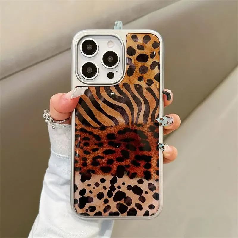 Image of PEEPERLY Back Cover Case for iPhone 15 Scratch Resistant Anti-Slip TPU Shockproof Protective Durable Jungle Queen Case