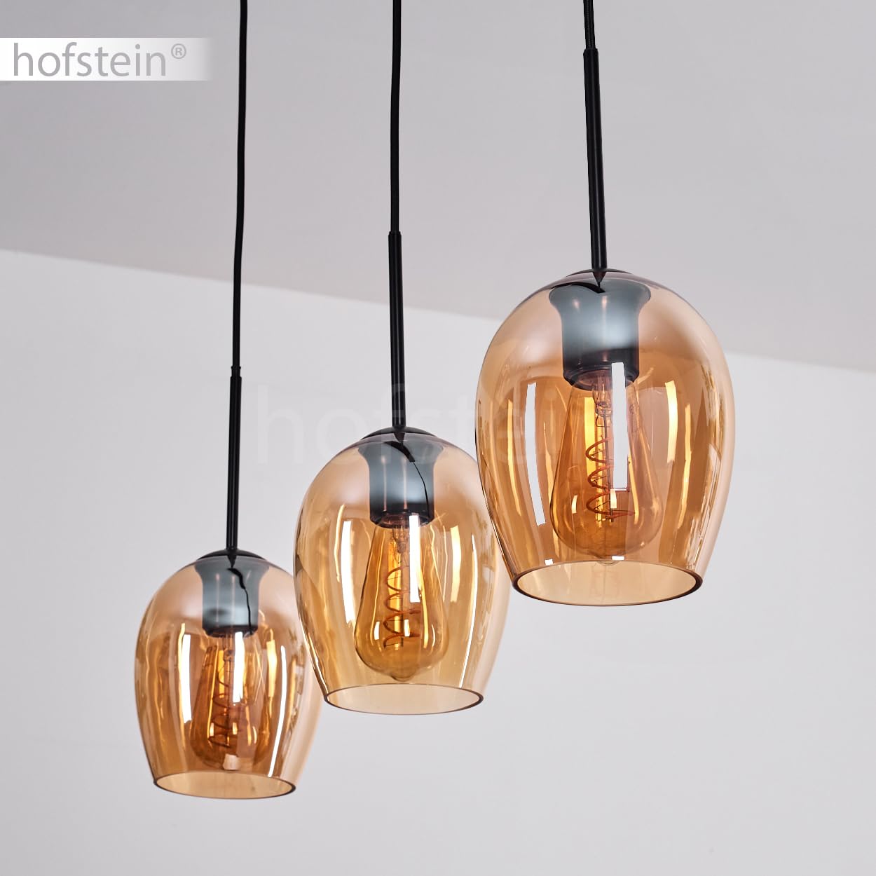 Pendelleuchte Vevino, Pendellampe aus Metall/Glas in Schwarz/Bernsteinfarben, Leuchte im modernen Retro/Vintage-Design mit Schirmen aus Glas (Ø 15 cm), Höhe max. 150 cm, 3 x E27, ohne Leuchtmittel