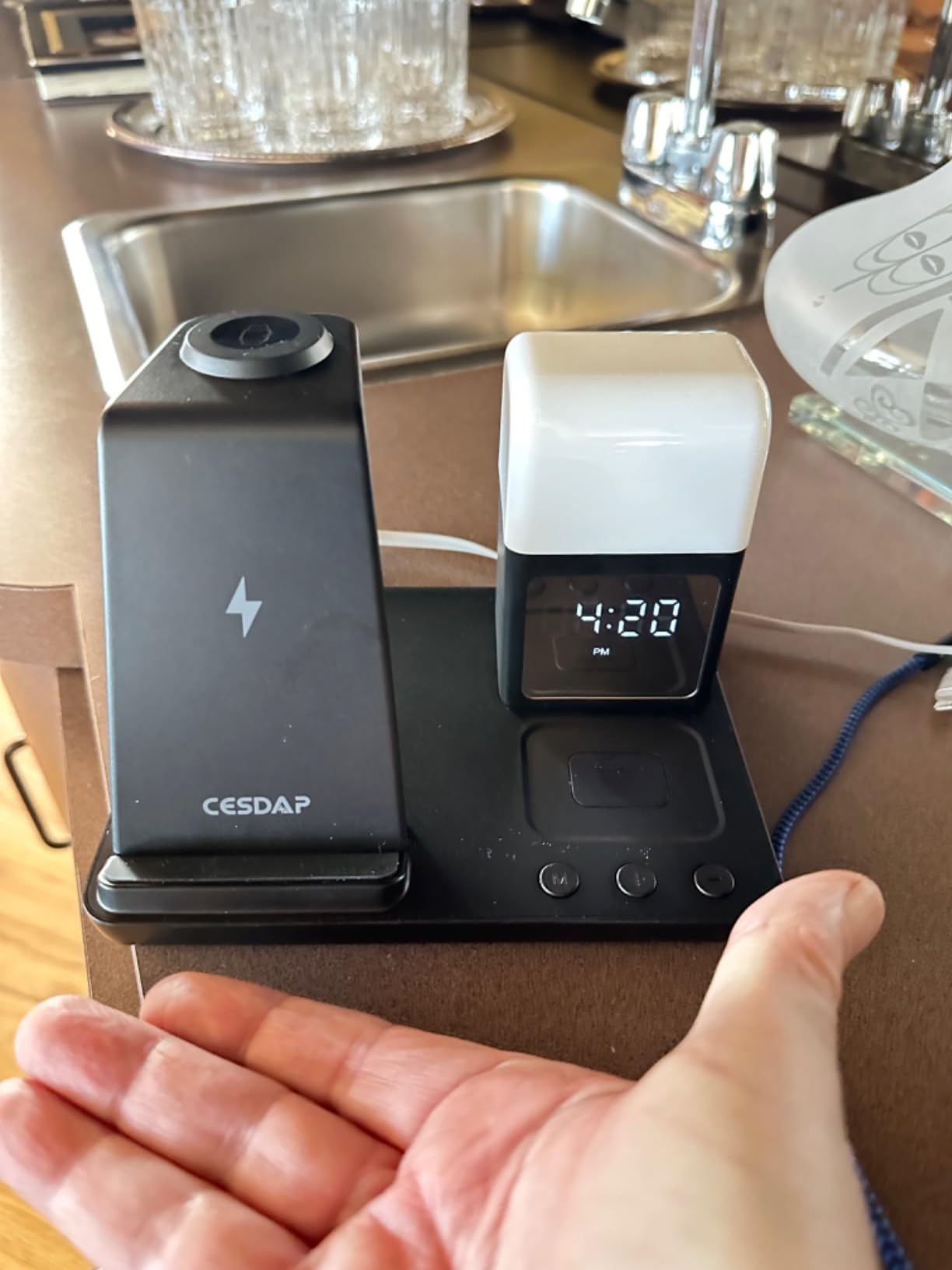 CESDAP 6 IN 1 Wireless Charger photo review