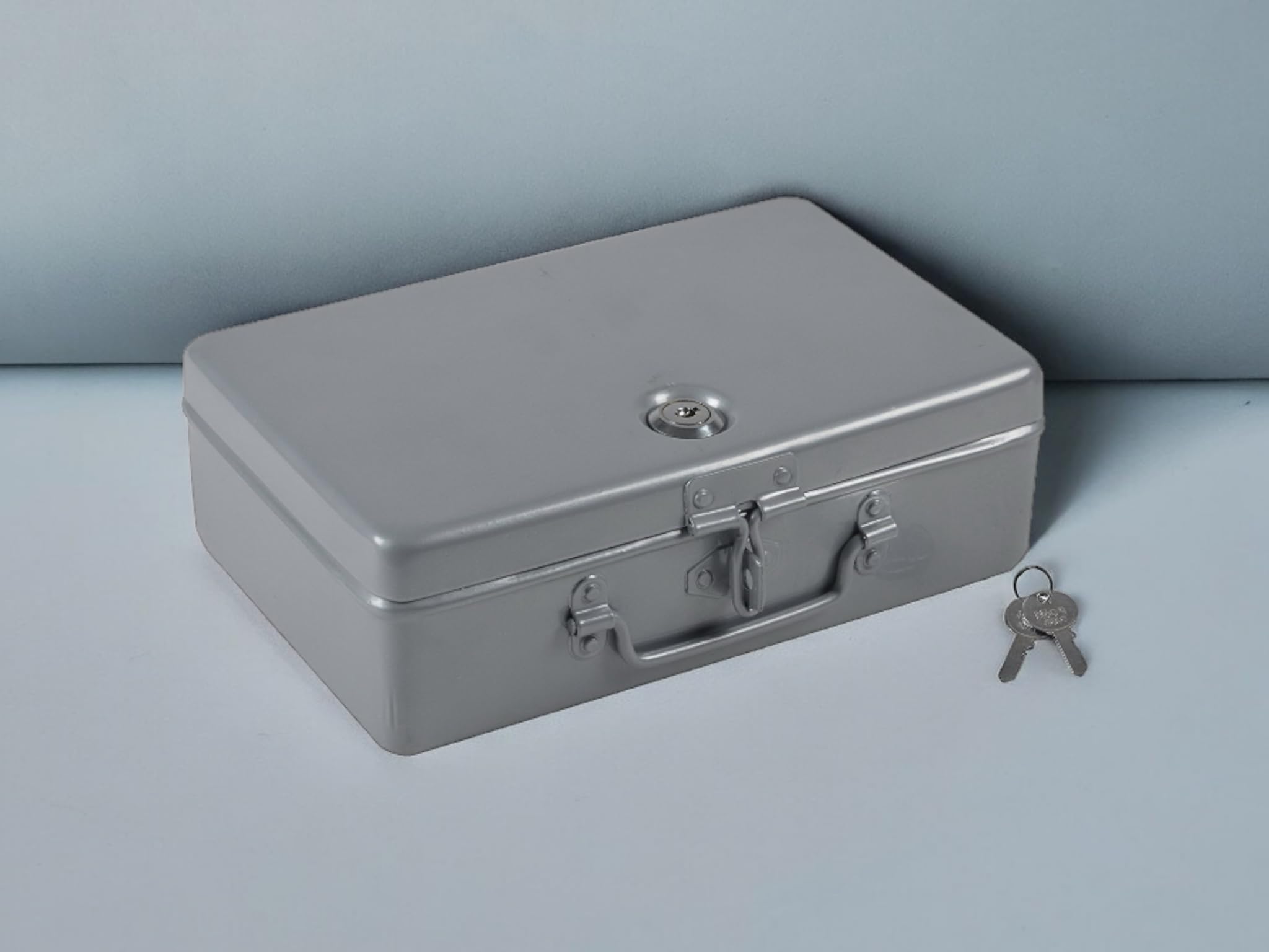 JAYCO Aluminium Cash/Jewellery Storage Box with pre-Fitted Lock (25 cm x 17 cm x 8 cm, Silver) (B075QCNN97) Amazon Price History, Amazon Price Tracker