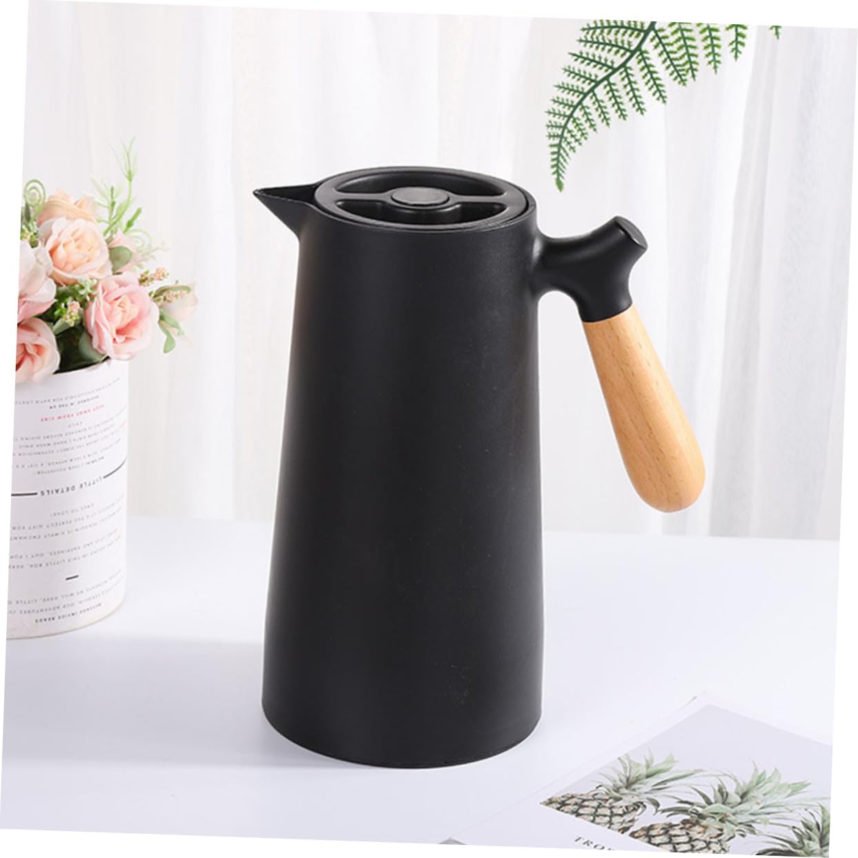 1-liter Thermoskanne mit Holzgriff, Schwarze Warmhalteflasche