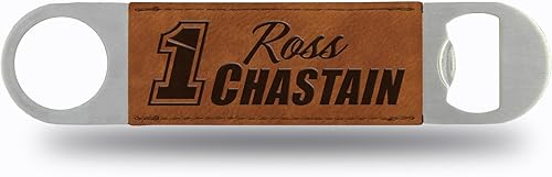 Rico Industries Hoja de barra grabada con láser marrón con logotipo de NASCAR de piel sintética grabada con láser, gran accesorio para bebidas para