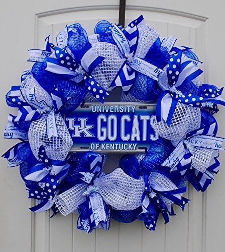 University of Kentucky Wildcats Mesh Wreath in 24 inch Diameter with officially licensed UK"Go Cats" Car Tag Insert