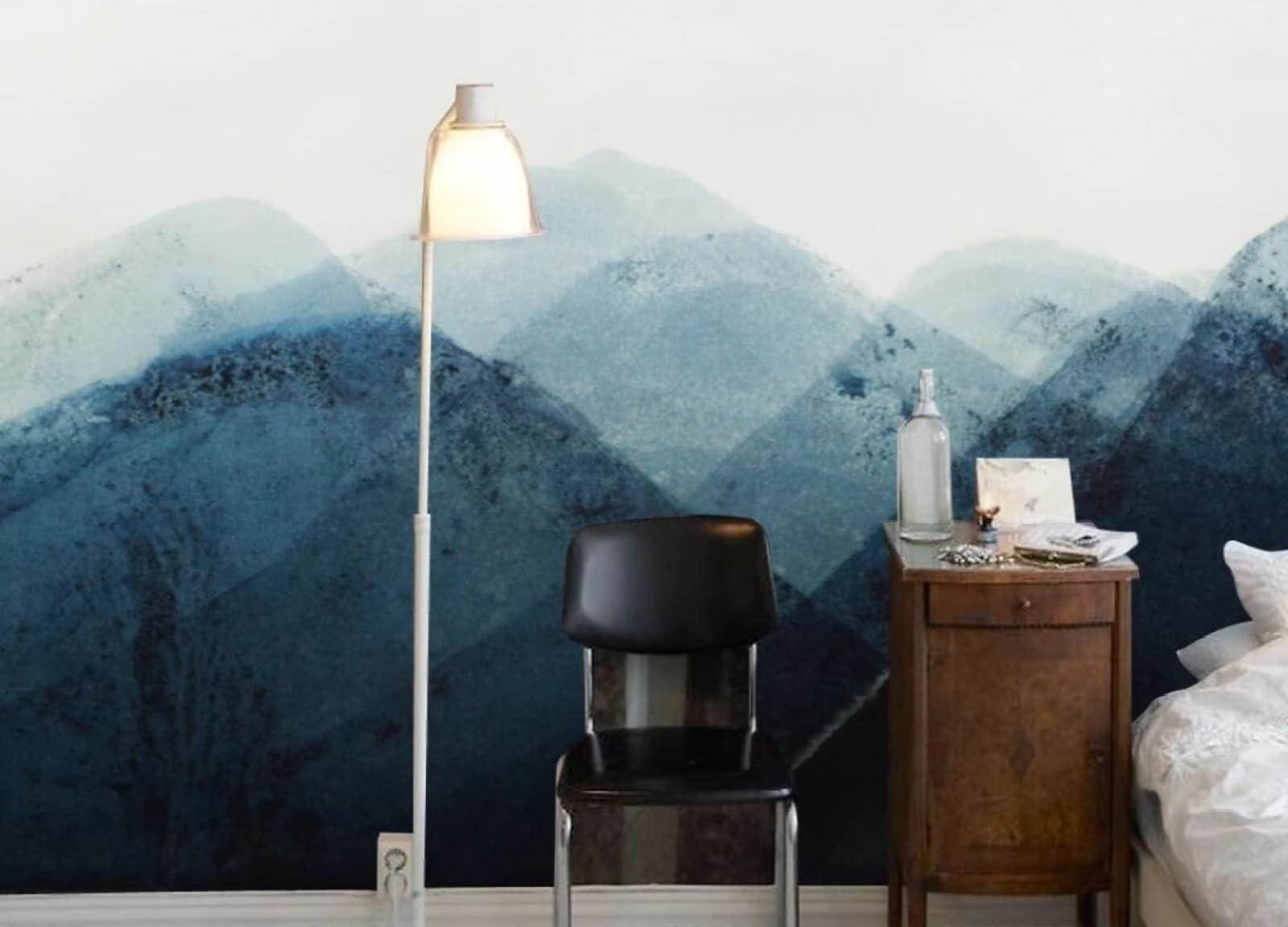 Montagne bleue en papier peint 3D pour transformer votre chambre