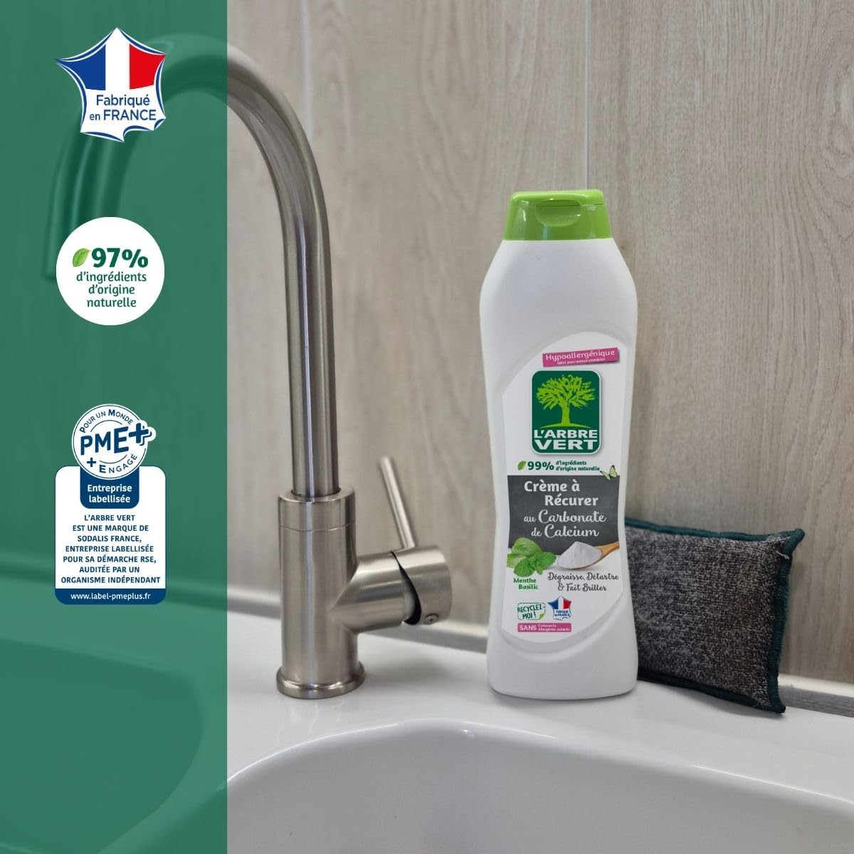 L'Arbre Vert Crème À Récurer au Carbnate de Calcium Menthe Basilic 500mL