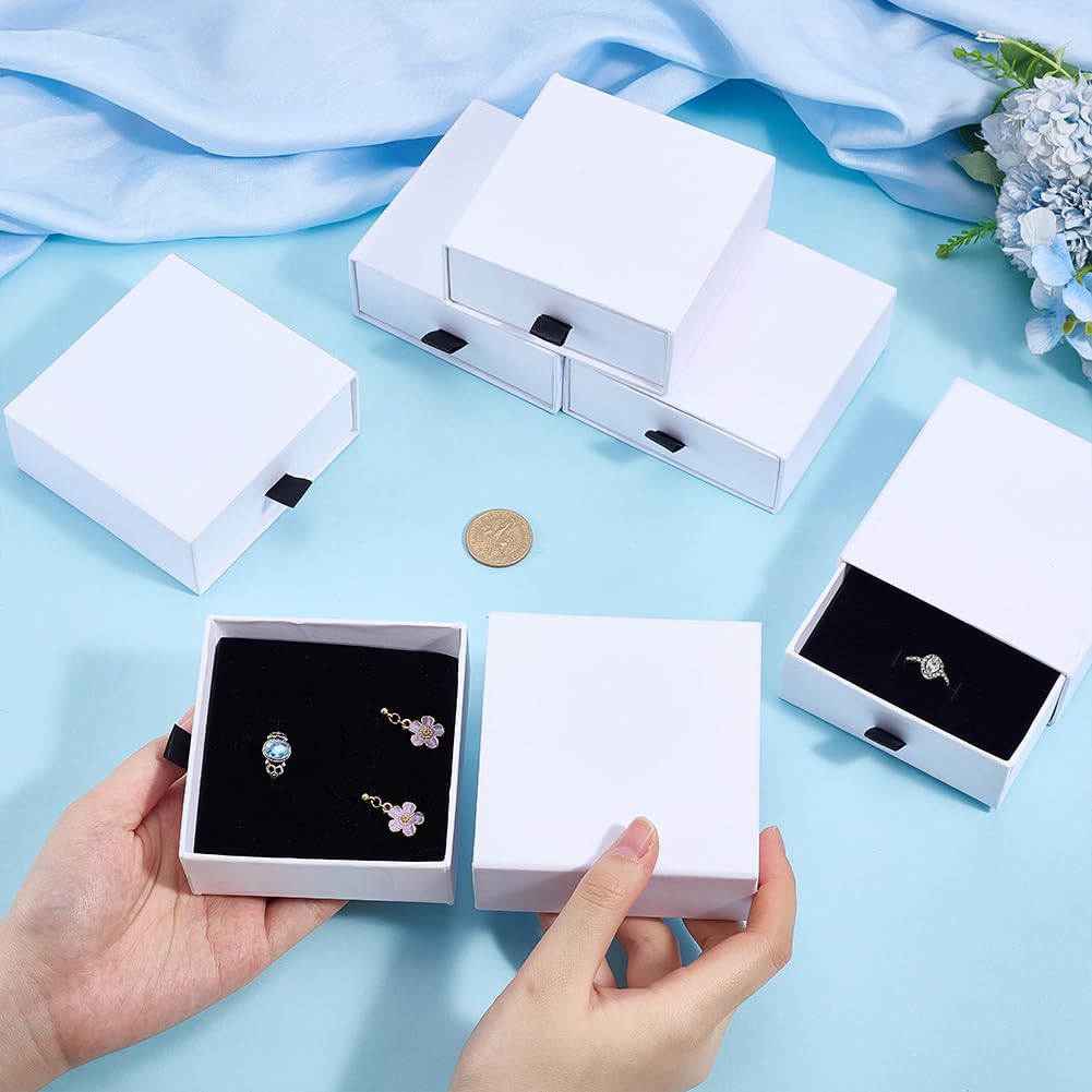 PH PandaHall 24 Pezzi Scatole per Gioielli in Cartone Cassetto 10x10x4 cm Foderato in Velluto Organizzatore di Gioielli Bianco Scatole Regalo a Cassetto per il Ringraziamento Collane Orecchini
