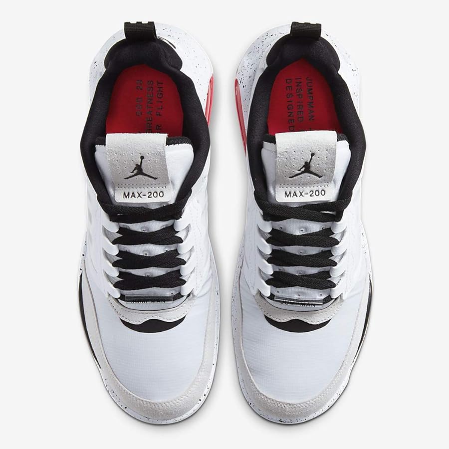 シューズ(男性用) NIKE JUMPMAN MAX-200 SizeUS10.5 シューズ(男性用) NIKE JUMPMAN MAX-200 SizeUS10.5 Amazon.com