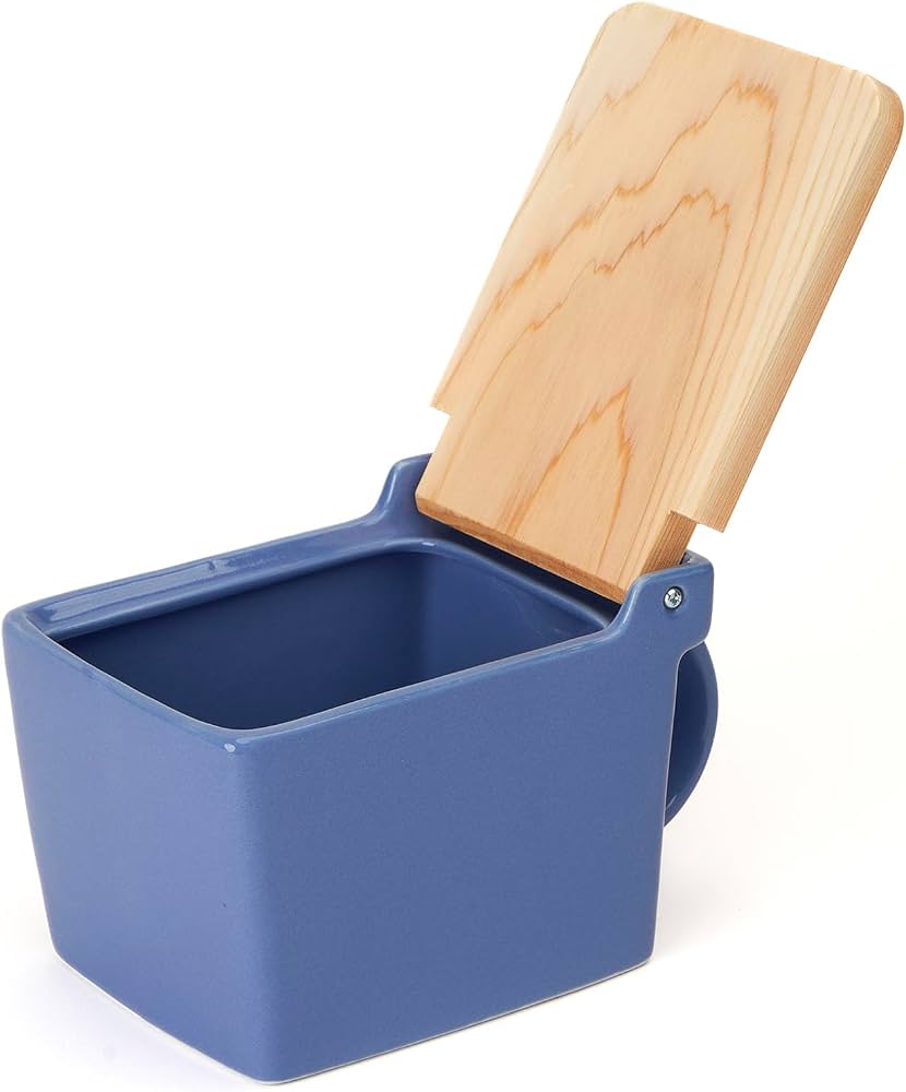 Amazon.com: Zero Japan Bee House Premium Salt Box with Hinoki Lid