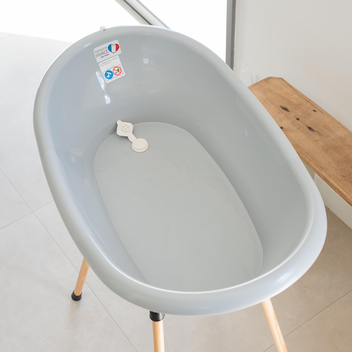 THERMOBABY-Kit Vasca da bagno per neonati-Vasco-Vasca da bagno, piede in legno e tubo di scarico-Innovazione brevettata-Pieghevole e stabile-Può ospitare lettino da bagno-Made in France-Grigio Charme