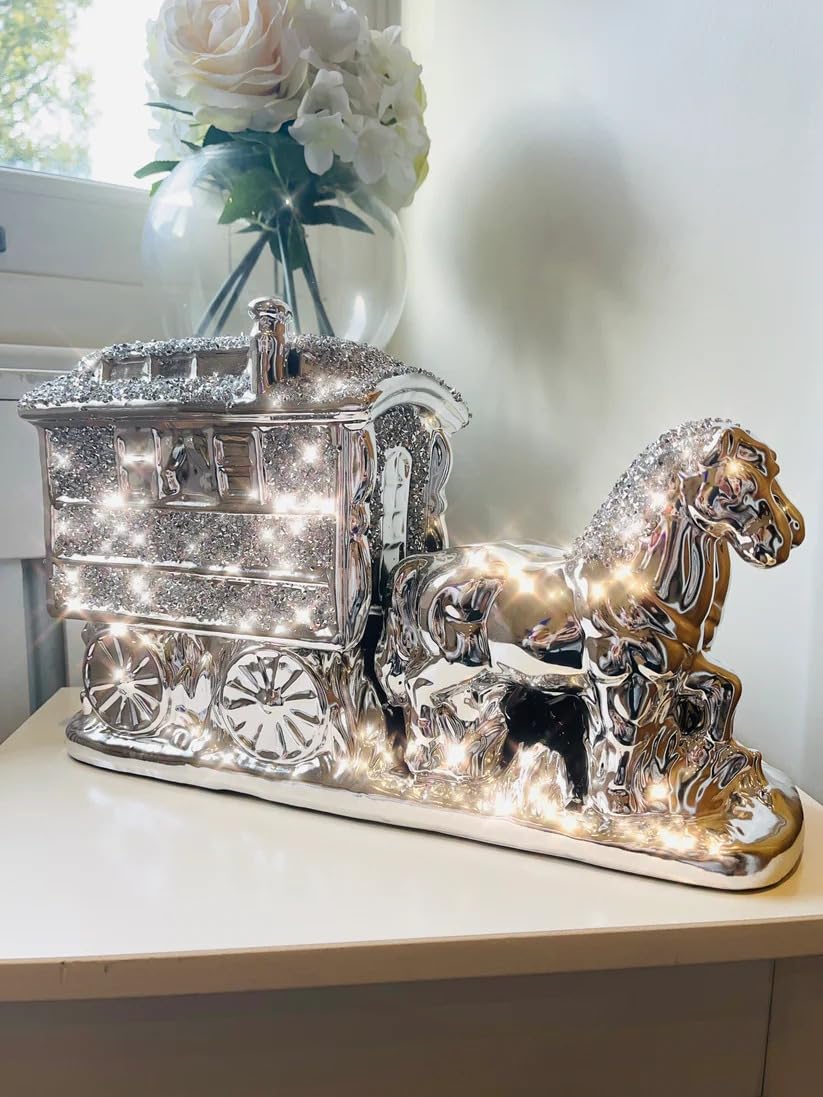 SHABJY XXL Crushed Diamond Horse & Wagon Ornament – 35cm Silver Gypsy Carriage Shelf Sitter – Crystal Bling Traveller Caravan Decor – Horse with Buggy & Big Wheels – Luxury Gift & Home Decoration