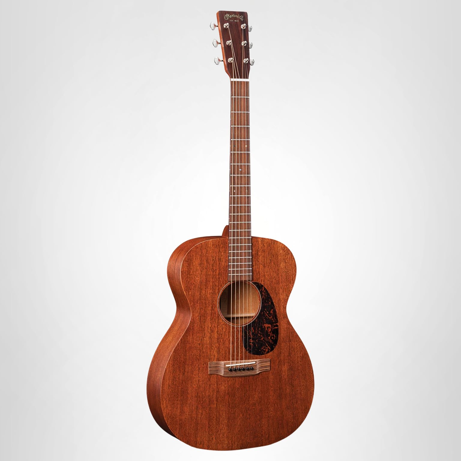 Amazon.com: Martin Guitar 000-15M with Gig Bag, Acoustic Guitar