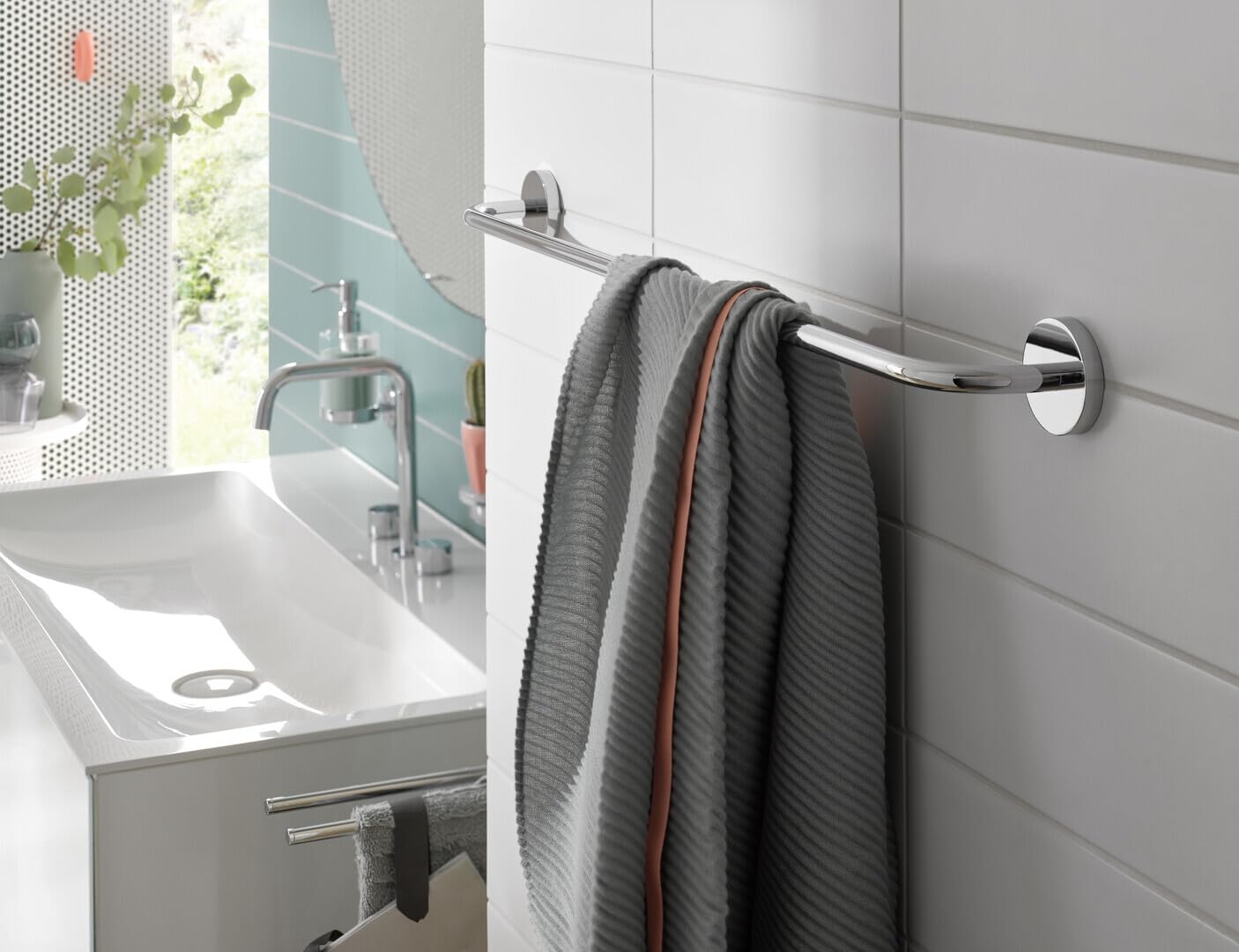 Emco Portasciugamani rotondo da Bagno, 800 mm, 4360, colore: bianco