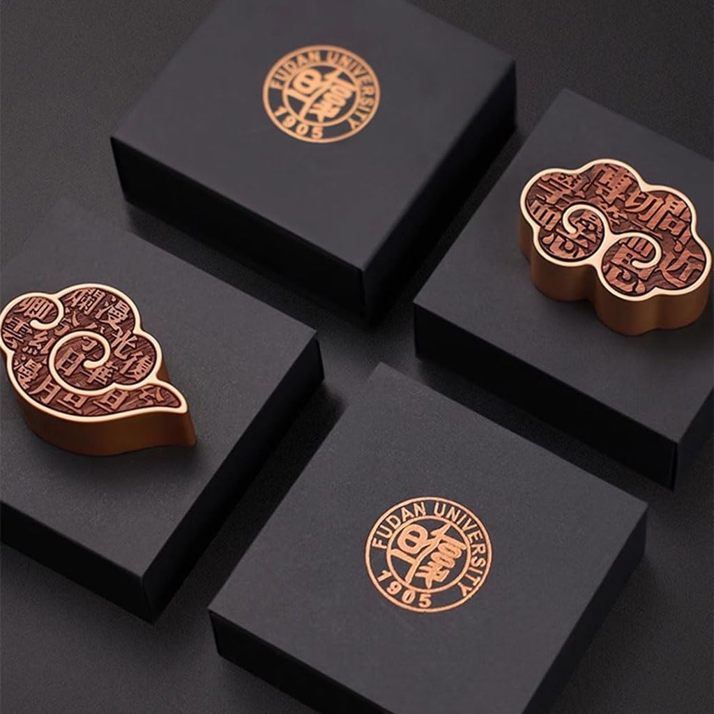 Presse-Papier Chinois « Nuages ​​de Bon Augure », Mini-décoration avec Le Caractère « Fu » Gravé, Métal Et Palissandre, Pressage De Livres Et Pratique De La Calligraphie(A,2 pcs)