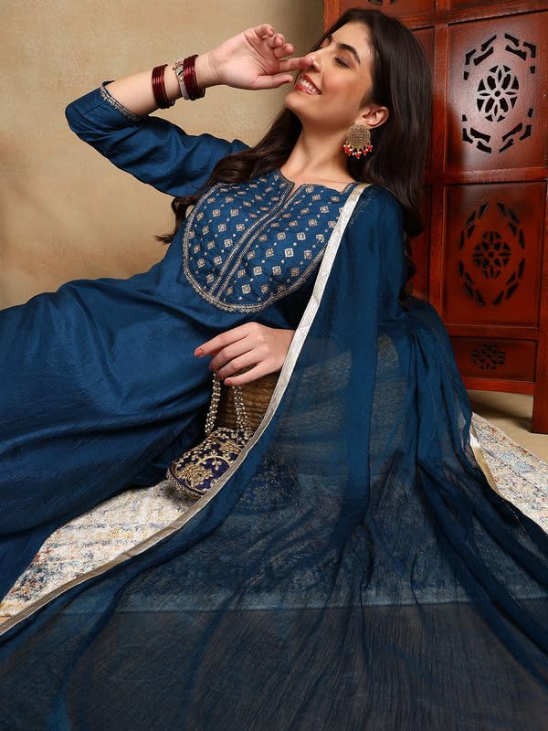 Image of Vaamsi Women's Silk Blend Yoke Design Printed Straight Kurta Pant With Dupatta
