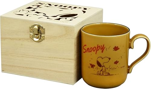 Yamaka Shoten Peanuts SN922-11H Mug, Approx. 10.1 fl oz (300 ml), Wooden Box, Microwave Safe, Retro, Snoopy Brown, Made in Japan disponible en Yaxa Peru