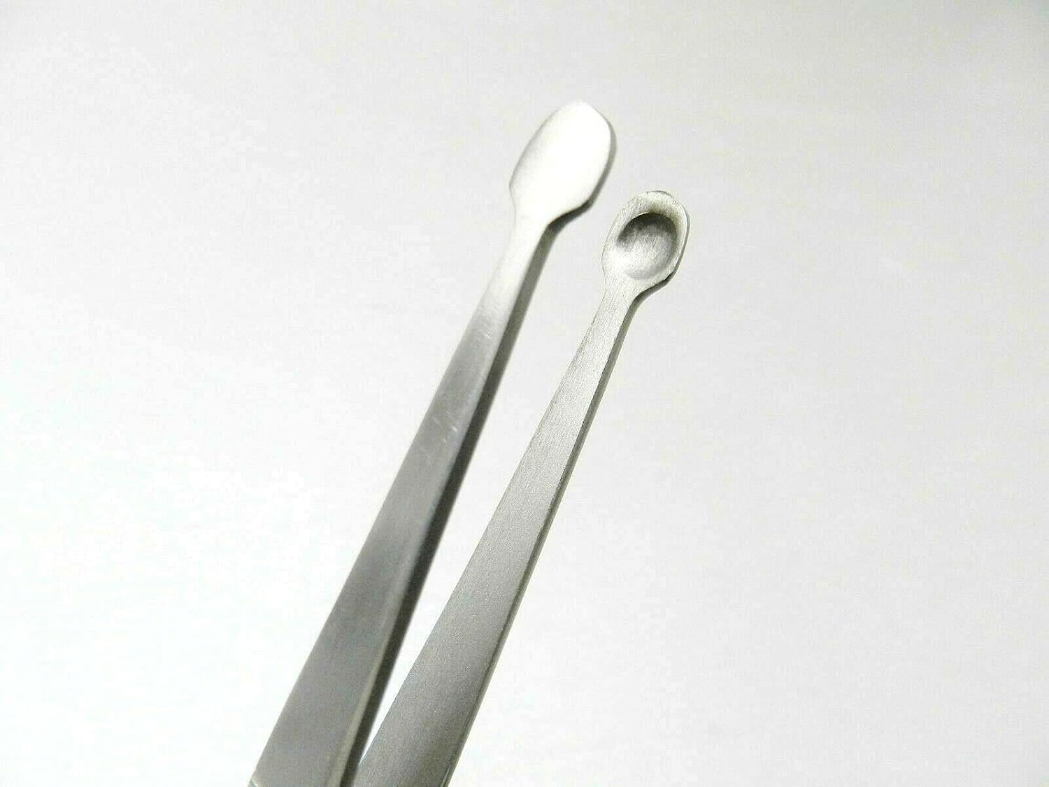 Set of 2 Tweezers Bead & Pearl Holding Tips Hollow Round Shape Jewelry Crafts