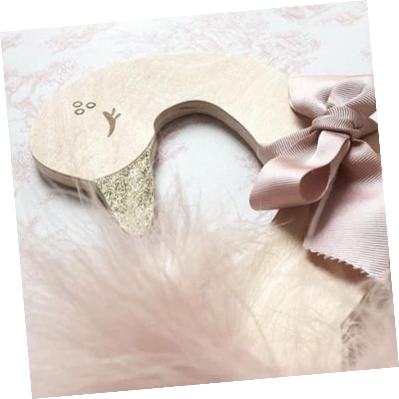 Unomor Dorable Swan Shape Bowknot Boys and Girls Clothes Hangers 2pcs Handmade Wood Hangers Boys and Girls Room Decor Storage Random